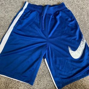 Boys Nike shorts, size Large
